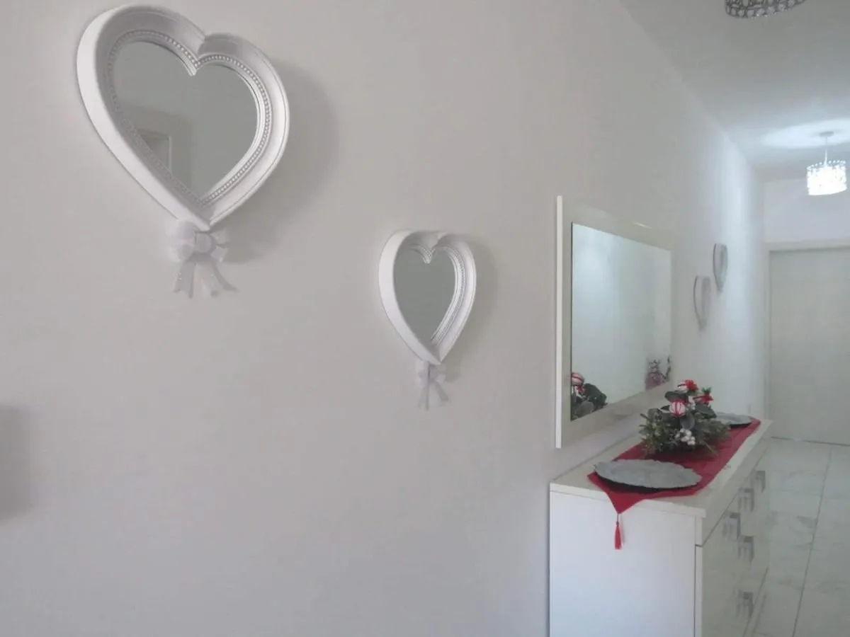 Marsaxlokk Sea Side 2 Bedroom Apartment Luqa