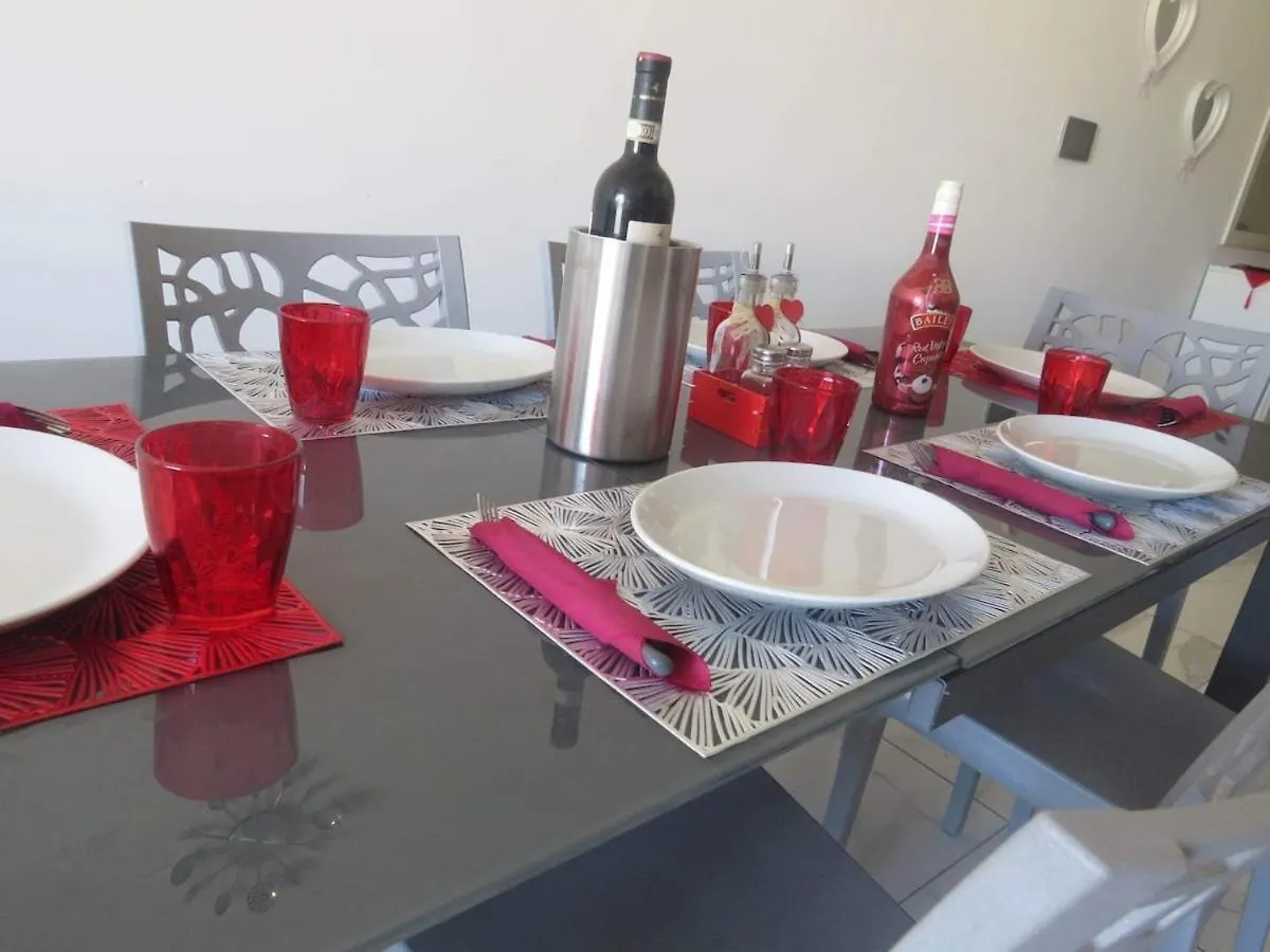 Marsaxlokk Sea Side 2 Bedroom Apartment Luqa Malta